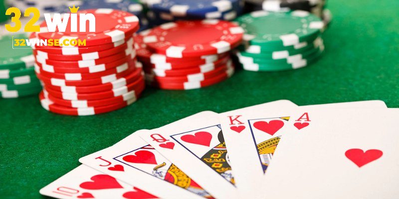 Giới thiệu về bài Poker và sự thay đổi luật